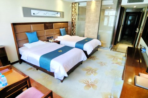 张掖绿洲假日酒店(高铁西站店)