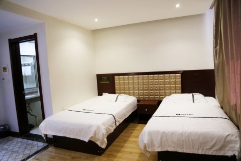 根河尚客商务酒店