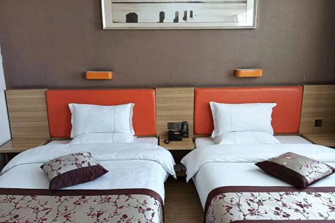 格尔木怡景品质酒店(火车站店)