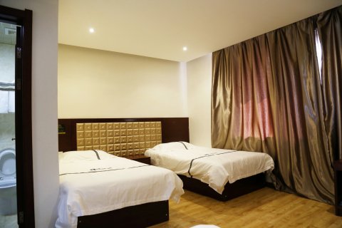 根河尚客商务酒店