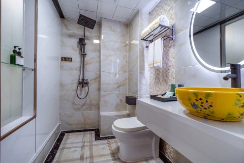 泊雅斯酒店(柳州柳城金时代购物公园店)