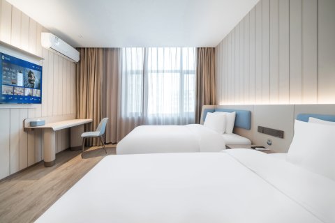 汉庭酒店(哈尔滨公路大桥爱建店)