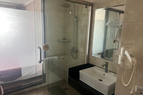 艺龙瑞云酒店(济南商河富民路百大购物广场店)