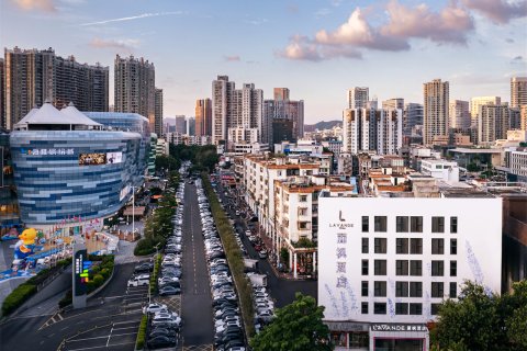 麗枫酒店(深圳宝安海雅缤纷城新安公园地铁站店)