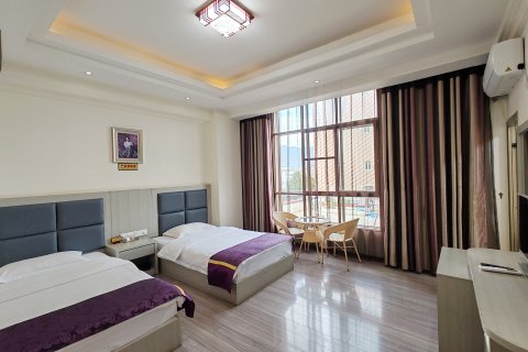 鹤庆锦瑞商务酒店