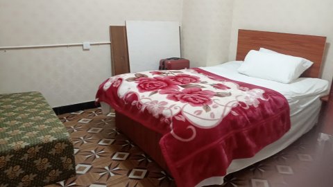 美西旅馆