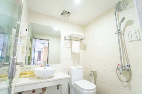 南雄江景庭酒店