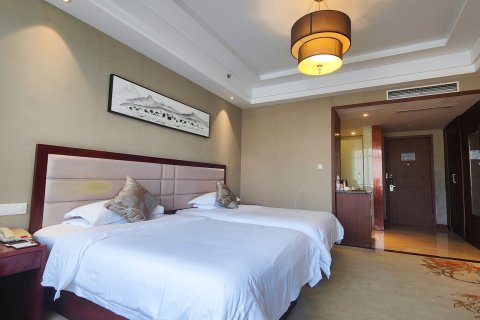 东方大酒店(开化临湖路店)