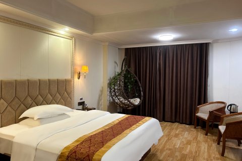 鸿洋酒店(玉林容县火车站店)