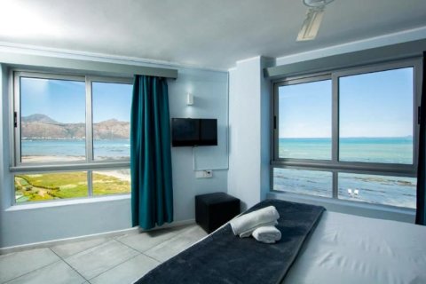 Ocean Breeze Hotel(Ocean Breeze Hotel)