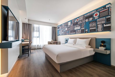 宜必思酒店(乐山张公桥美食街店)