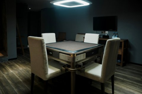 北流尊尚概念江景酒店(明珠大桥店)