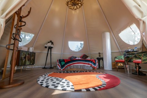 烟台爱往度假养马岛营地