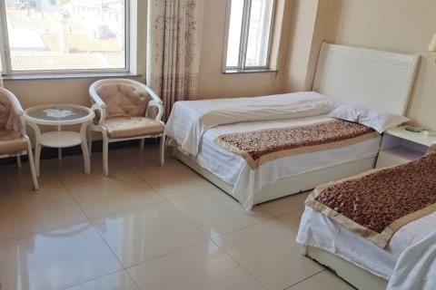 忆家快捷宾馆(沽源新车站店)