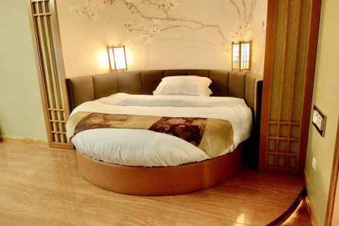 华山御温泉酒店