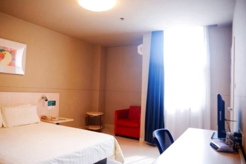 锦江之星(仪征大庆北路店)