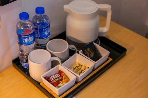 鑫恒泰酒店(西安咸阳国际机场店)