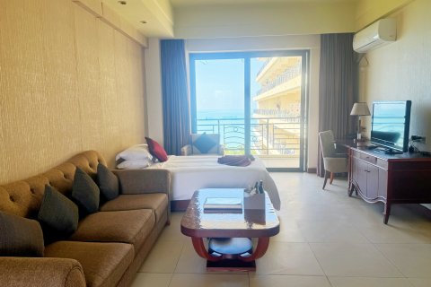 三亚辰光克拉码头酒店