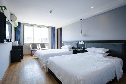 天鹅湖酒店(沭阳三匹马商业广场店)