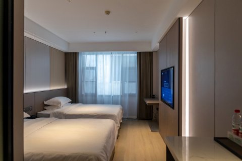 郧西长宏假日宾馆