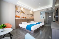 七彩丹霞临山小筑酒店 七彩丹霞临山小筑酒店