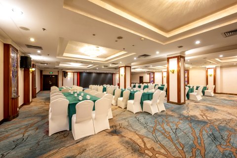 楚雄维笙雄宝酒店