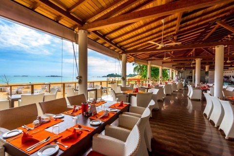 乌纳瓦图纳卡拉满德尔海滩酒店(Calamander Unawatuna Beach)