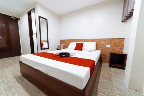 RedDoorz @ Traveler's Inn Bajada Davao(RedDoorz @ Traveler's Inn Bajada Davao)