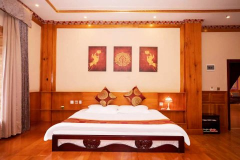 香格里拉嘎日宗艺庄园