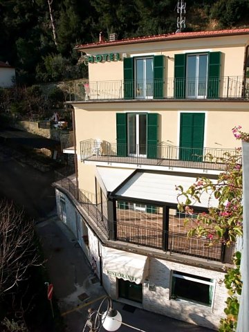 阿德里安娜酒店(Hotel Adriana)