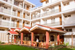 吉力马札罗克兰恩酒店(Kilimanjaro Crane Hotel)