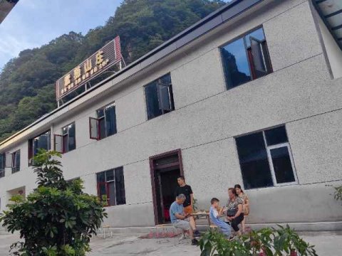 尧治河紫薇山庄