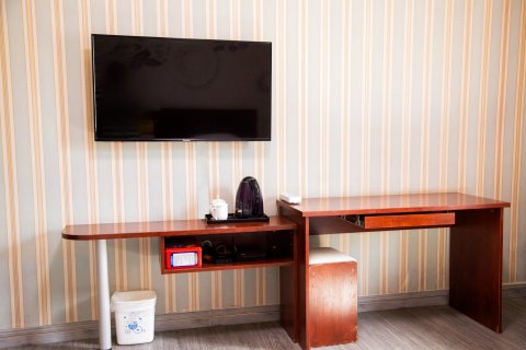 阿克苏鑫达商务宾馆(世纪广场第一人民医院店)