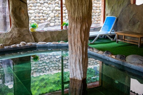 理县古尔沟诗曼温泉大酒店