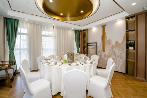 成都歌巴莱法式主题酒店