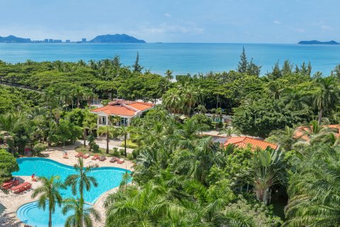 三亚华源温泉海景酒店