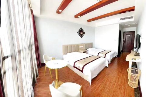 若尔盖凯德丰大酒店