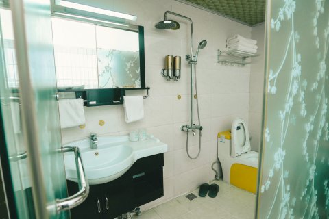 中宁美晨时尚主题宾馆