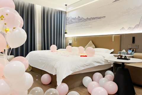 漫巢云逸酒店(师范大学商厦时代广场店)