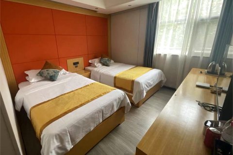 郧西长宏大酒店