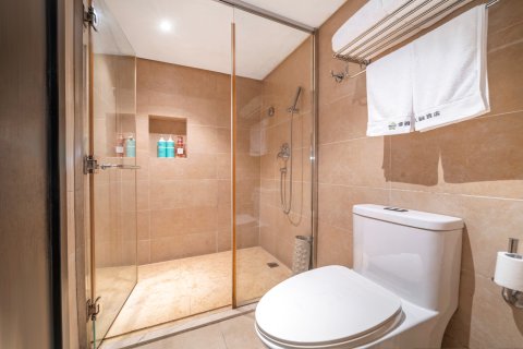 博雅水晶酒店(驻马店高铁站店)