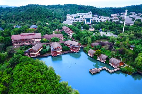 世纪缘泊漫温泉度假酒店(马鞍山当涂东站店)