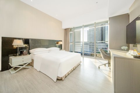 中山东方海悦酒店(兴中广场华发商都店)