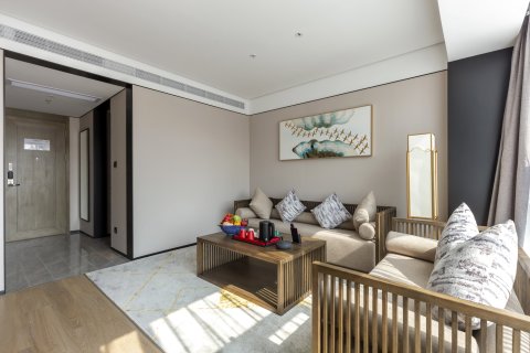 东方傲玥丽呈酒店(东方高铁站店)