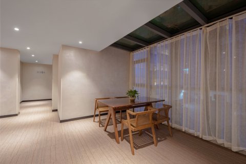 曼·酒店(昆明火车站塘子巷地铁站店)