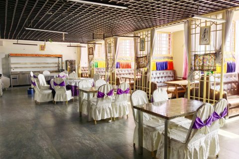 茶卡索隆阁酒店