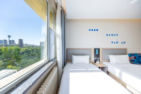 如家酒店·neo(张掖大佛寺明清街店)