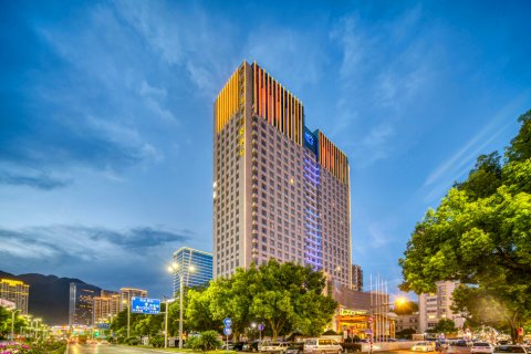 临海双鸽和平国际酒店