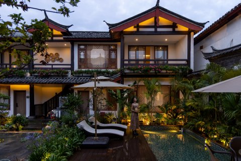 SHANXIANG山享·观日照金山·赏古城全景酒店(丽江古城南门店)