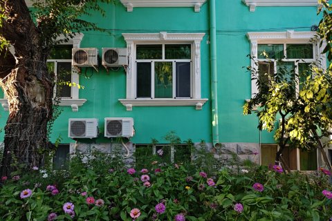 布尔津静逸时光民宿(俄罗斯风情街店)